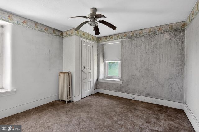 250 KOLB RD, Spring City, PA 19475