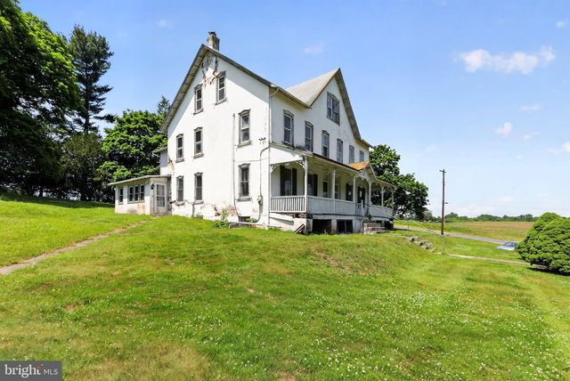 250 KOLB RD, Spring City, PA 19475
