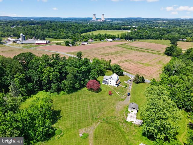 250 KOLB RD, Spring City, PA 19475