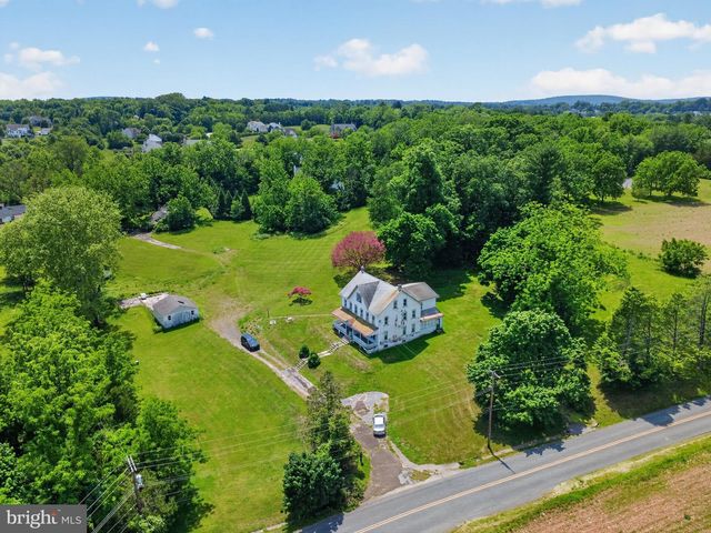 250 KOLB RD, Spring City, PA 19475