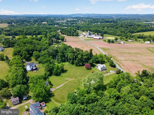 250 KOLB RD, Spring City, PA 19475