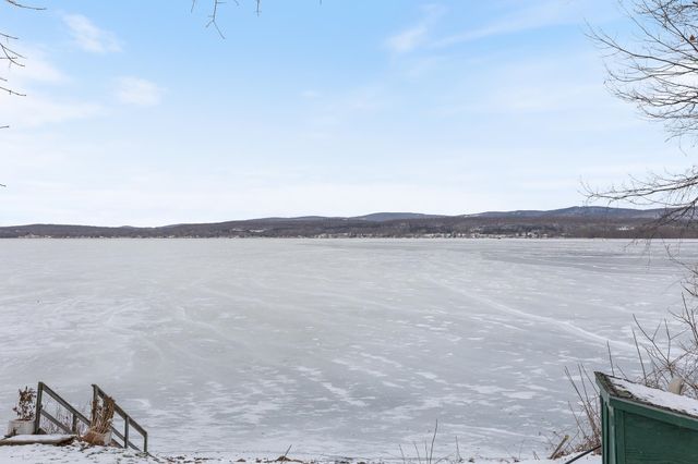 102 East Shore Drive, St. Albans Town, VT 05478