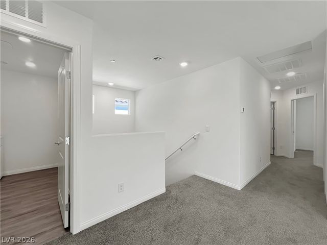 9984 Indigo Cliffs Street, Las Vegas, NV 89141