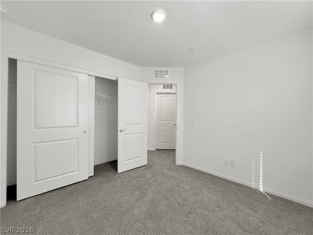 9984 Indigo Cliffs Street, Las Vegas, NV 89141