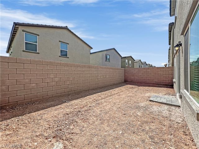 9984 Indigo Cliffs Street, Las Vegas, NV 89141
