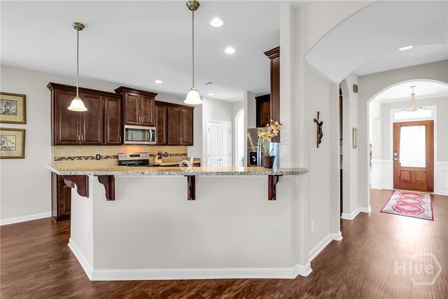 225 Willow Point Circle, Savannah, GA 31407