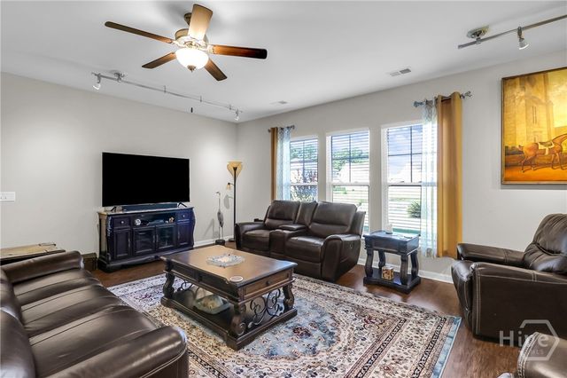 225 Willow Point Circle, Savannah, GA 31407