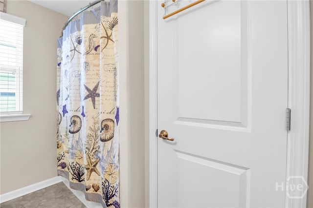 225 Willow Point Circle, Savannah, GA 31407