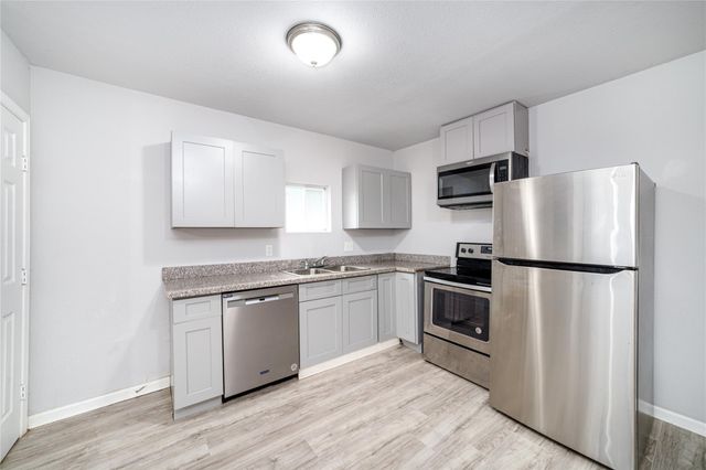 1309 Jefferson Street c, Baytown, TX 77520