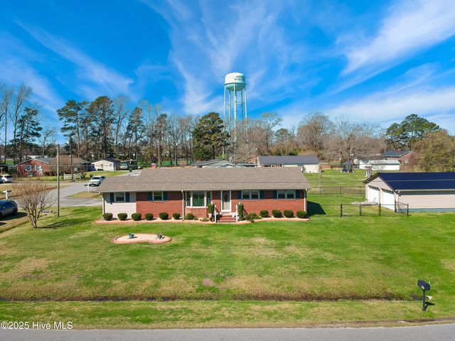 222 Orange Street, Kinston, NC 28504