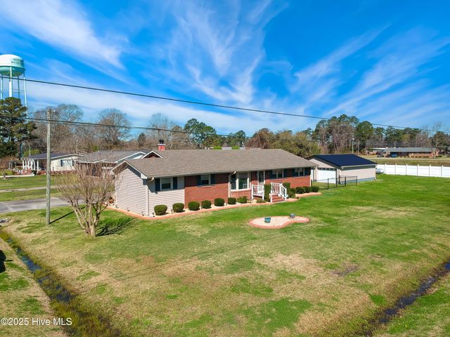 222 Orange Street, Kinston, NC 28504