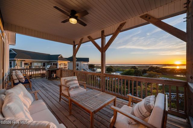 331 Oceanaire Lane, Holly Ridge, NC 28445