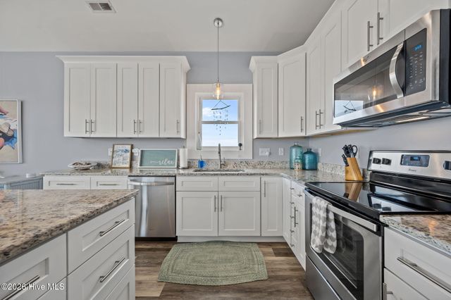 331 Oceanaire Lane, Holly Ridge, NC 28445