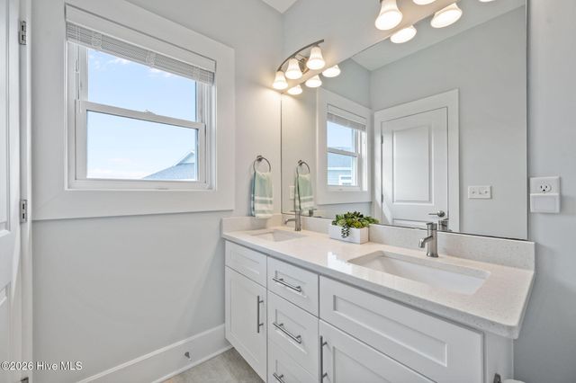 331 Oceanaire Lane, Holly Ridge, NC 28445