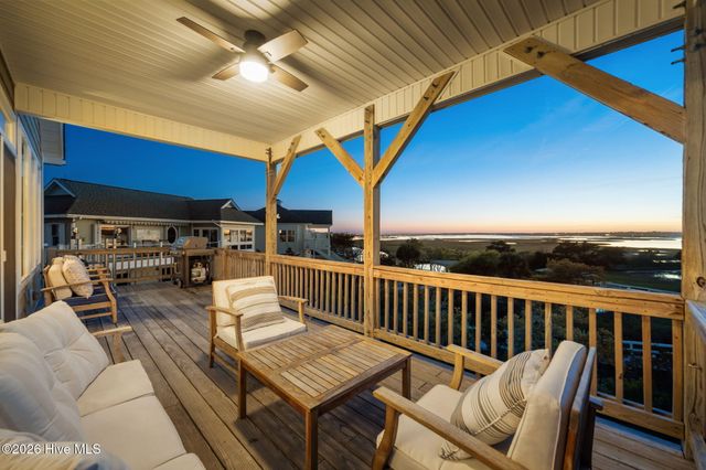 331 Oceanaire Lane, Holly Ridge, NC 28445