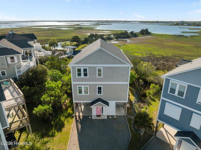331 Oceanaire Lane, Holly Ridge, NC 28445
