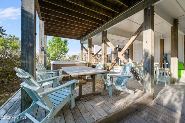331 Oceanaire Lane, Holly Ridge, NC 28445