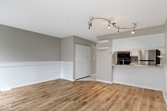 6047 Southbay Drive, Indianapolis, IN 46250