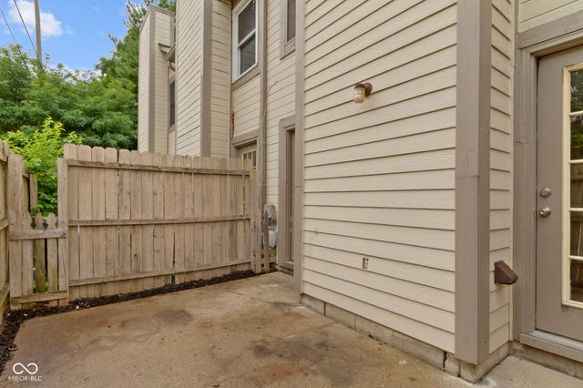 6047 Southbay Drive, Indianapolis, IN 46250