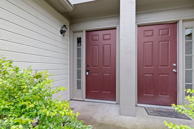 6047 Southbay Drive, Indianapolis, IN 46250