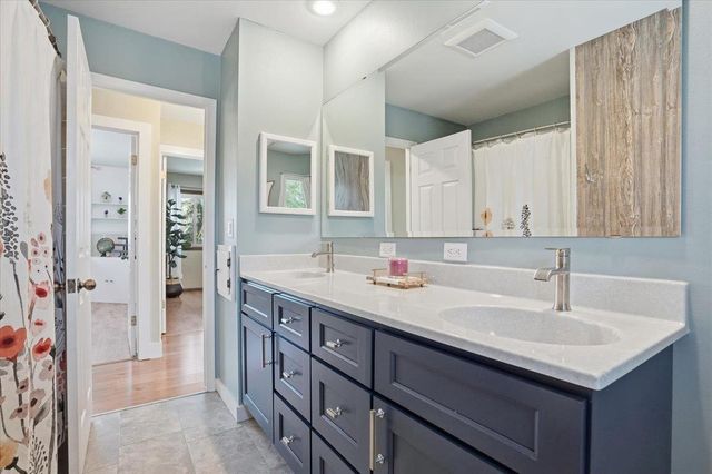 2502 Sara Road, Madison, WI 53711