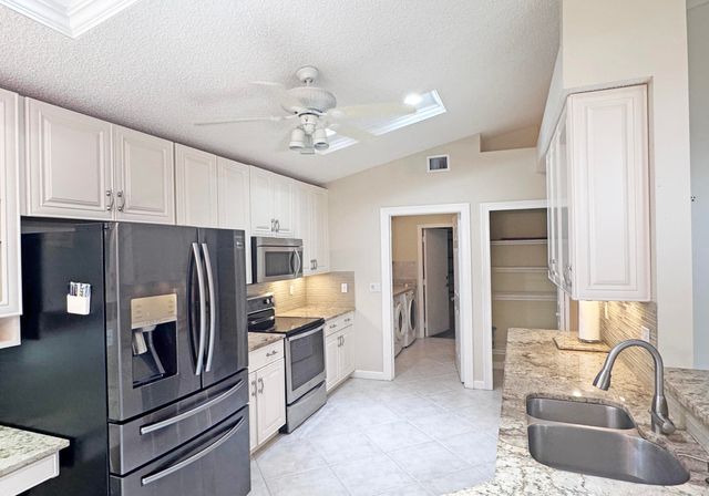 7423 Brunswick Circle, Boynton Beach, FL 33472