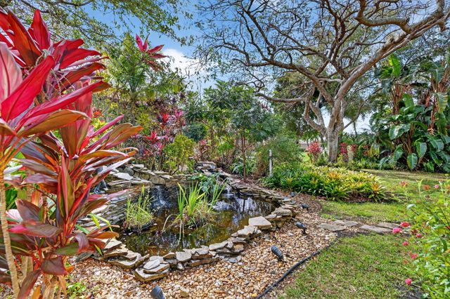 7423 Brunswick Circle, Boynton Beach, FL 33472