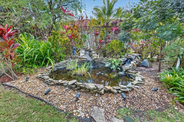 7423 Brunswick Circle, Boynton Beach, FL 33472