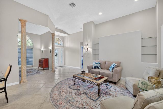 7423 Brunswick Circle, Boynton Beach, FL 33472