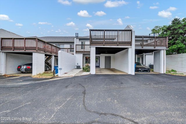 107 Shelby Pointe Dr, Louisville, KY 40223