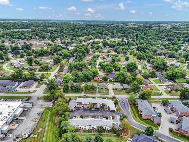 107 Shelby Pointe Dr, Louisville, KY 40223
