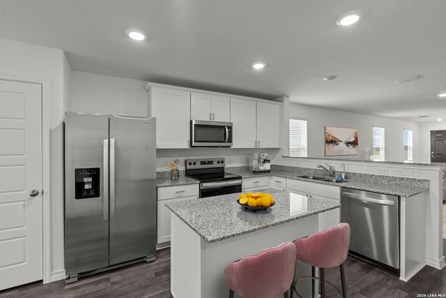 971 Bluegrass Pt, New Braunfels, TX 78130