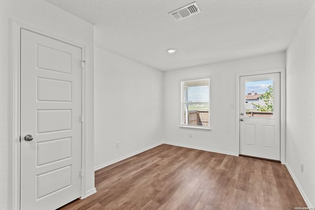 971 Bluegrass Pt, New Braunfels, TX 78130