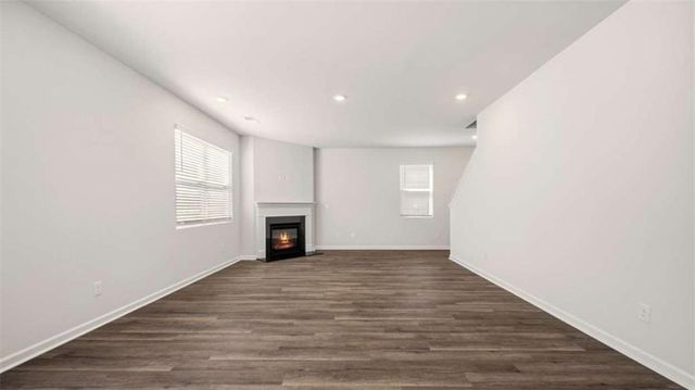 179 White Spruce Way, Newnan, GA 30265