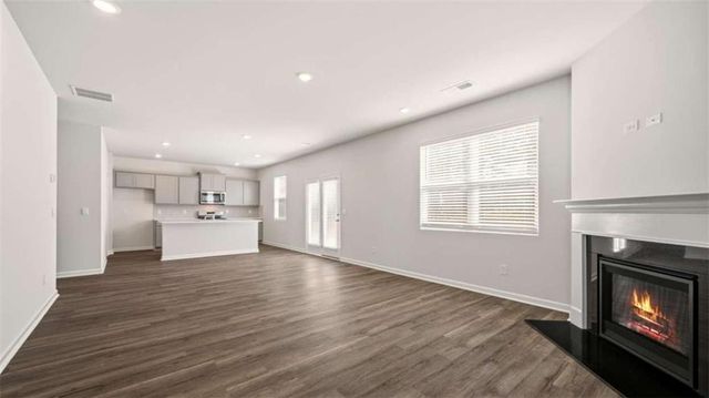 179 White Spruce Way, Newnan, GA 30265