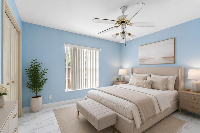 534 SW Halifax Avenue, Port St. Lucie, FL 34953