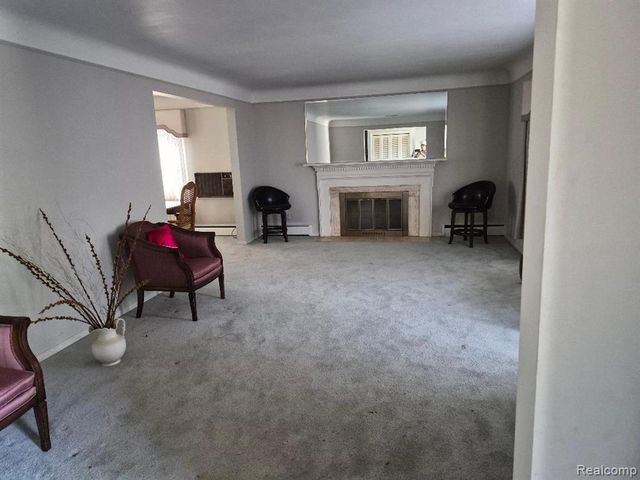 25102 Friar Lane, Southfield, MI 48033
