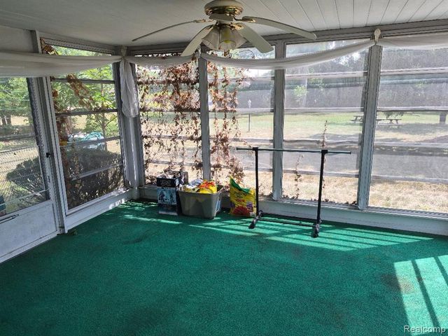 25102 Friar Lane, Southfield, MI 48033