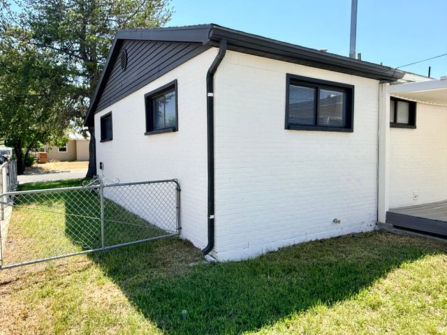 4594 W 5295 S, Kearns, UT 84118
