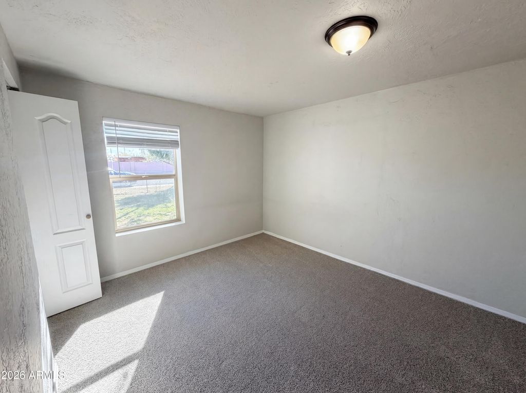 Image 15 of property listing at 1218 S JEAN ELIZABETH Place, Avondale, AZ 85323