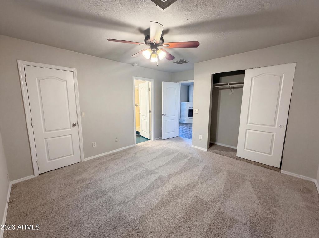 Image 4 of property listing at 1218 S JEAN ELIZABETH Place, Avondale, AZ 85323