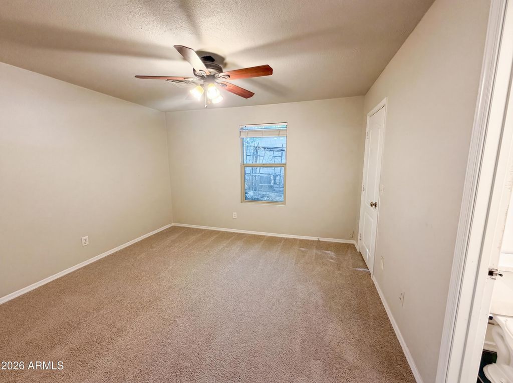 Image 9 of property listing at 1218 S JEAN ELIZABETH Place, Avondale, AZ 85323