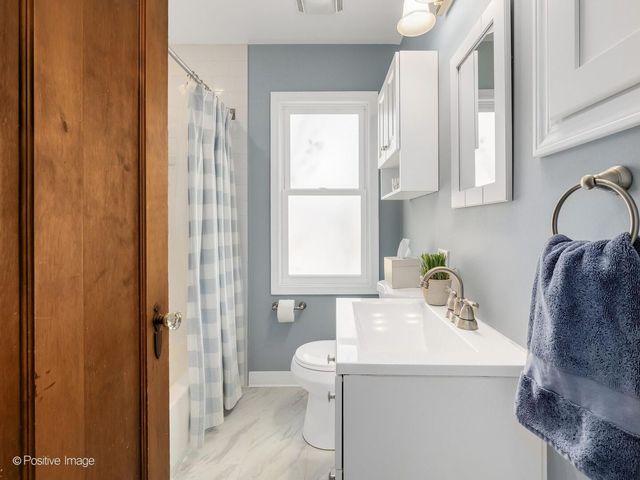 3147 Cleveland Avenue, Brookfield, IL 60513