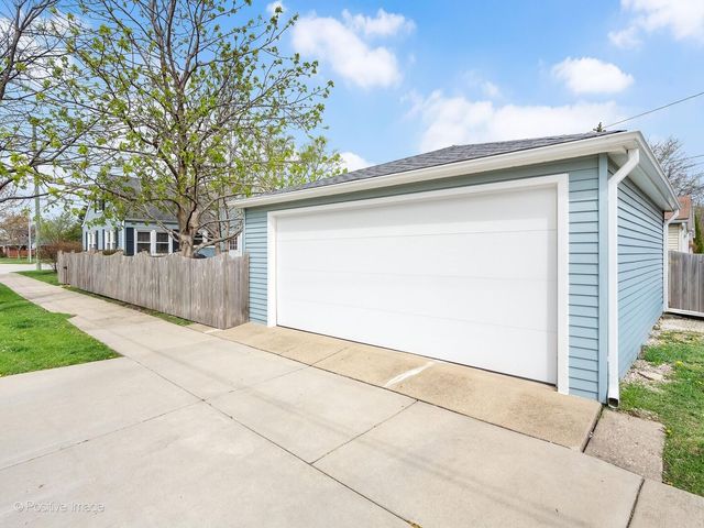 3147 Cleveland Avenue, Brookfield, IL 60513