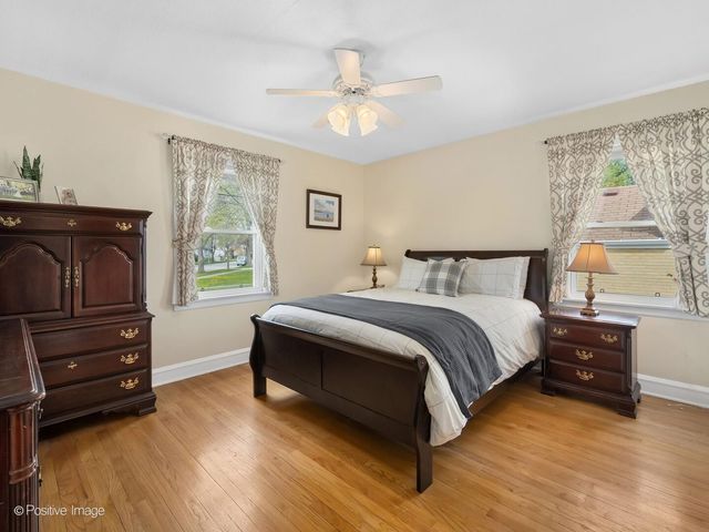 3147 Cleveland Avenue, Brookfield, IL 60513