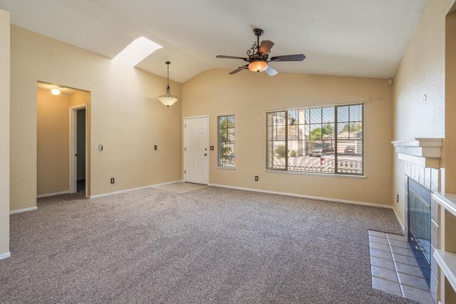 7856 Crestleigh Ct, Antelope, CA 95843