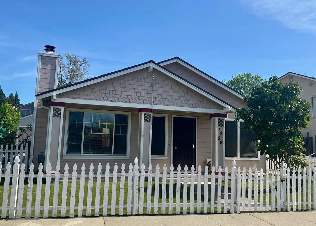 7856 Crestleigh Ct, Antelope, CA 95843