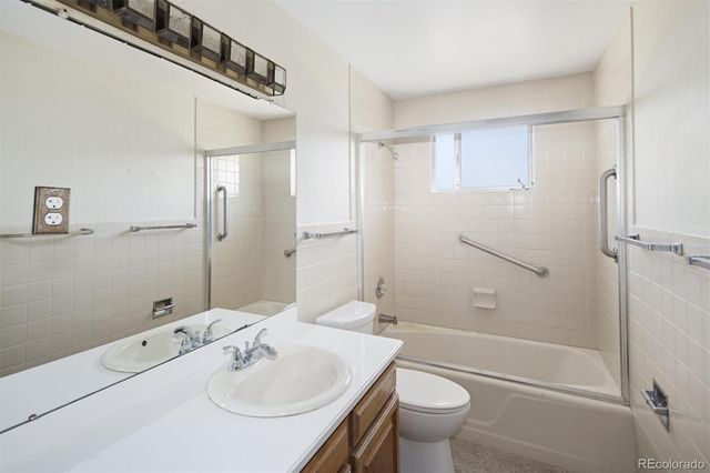 1530 S Estes Street, Lakewood, CO 80232