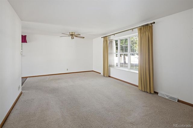 1530 S Estes Street, Lakewood, CO 80232