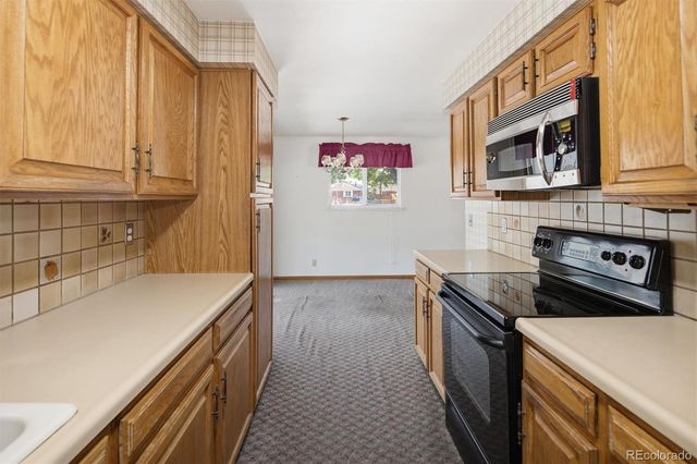 1530 S Estes Street, Lakewood, CO 80232